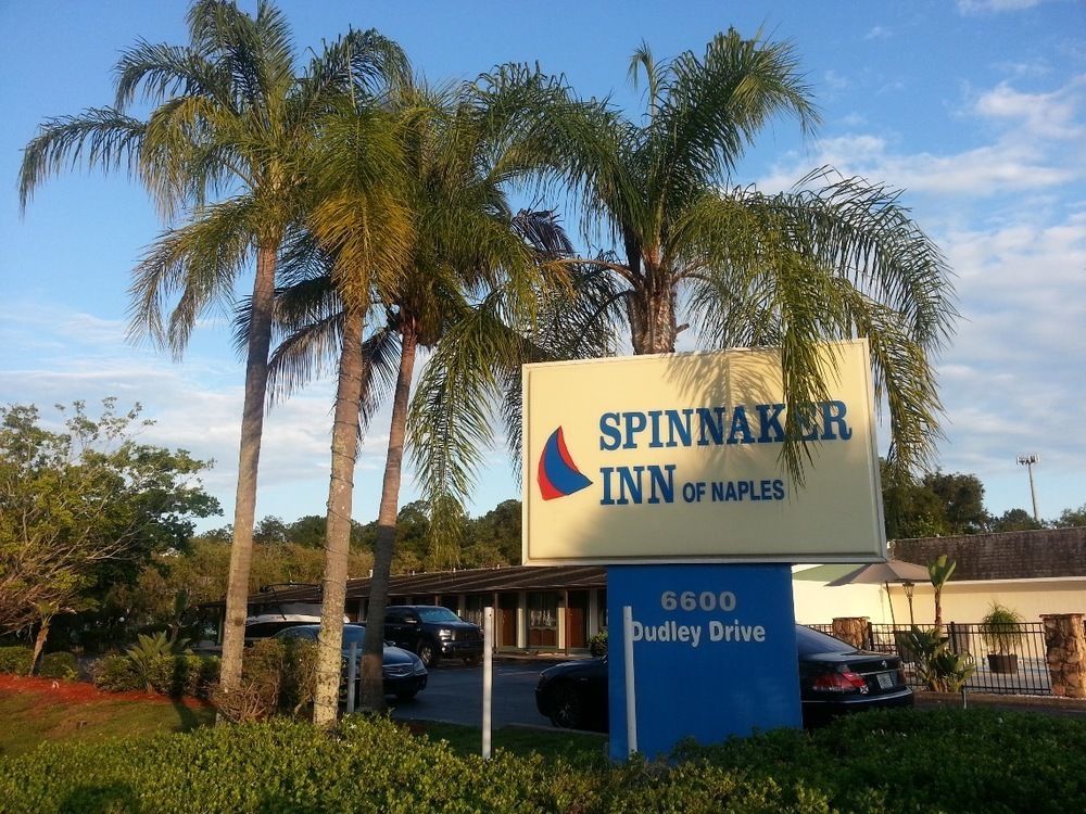 Spinnaker Inn Of Naples Vineyards Εξωτερικό φωτογραφία