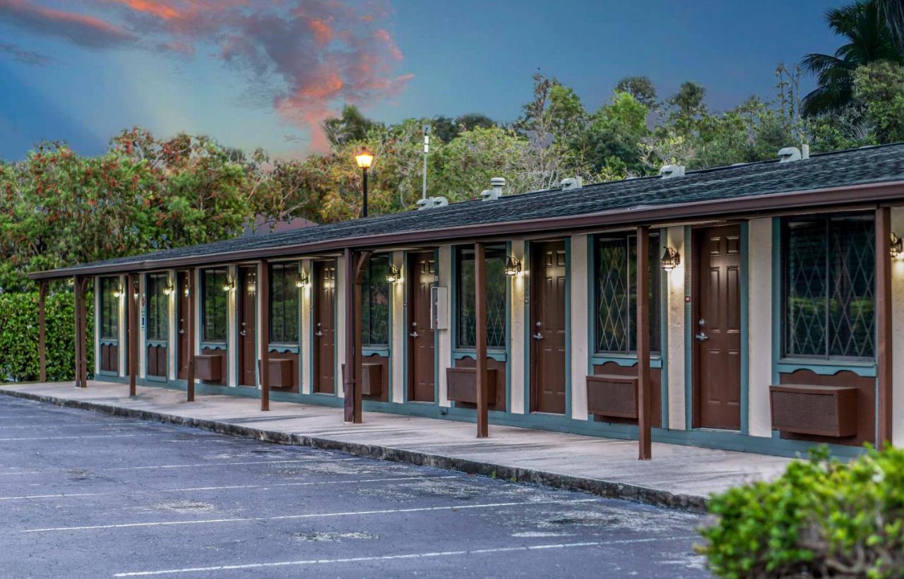Spinnaker Inn Of Naples Vineyards Εξωτερικό φωτογραφία