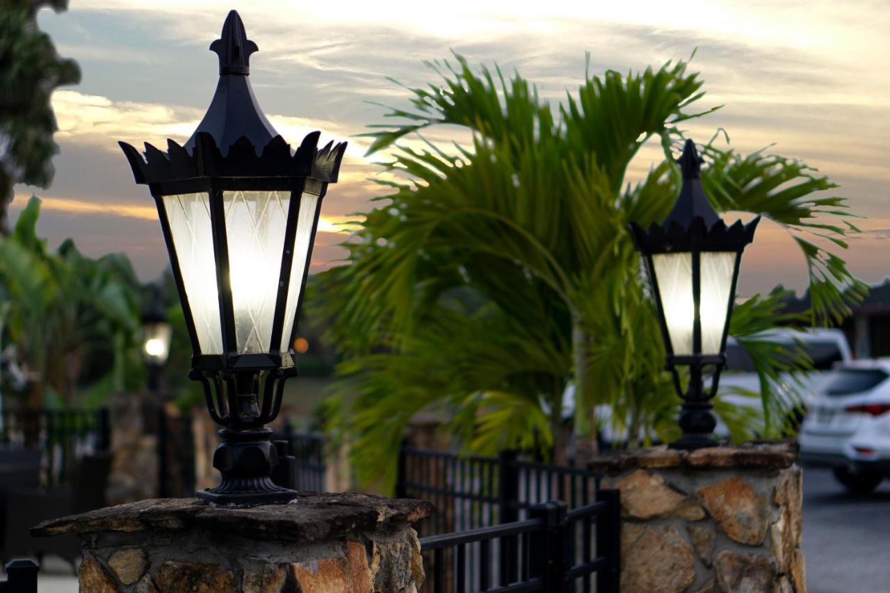 Spinnaker Inn Of Naples Vineyards Εξωτερικό φωτογραφία